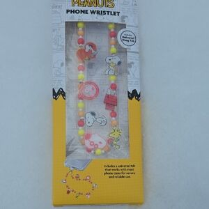 Peanuts Snoopy Beaded Phone Wristlet - NEW